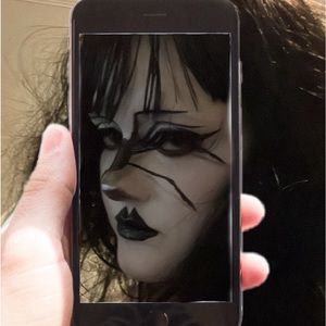 Meet your Posher, Mia